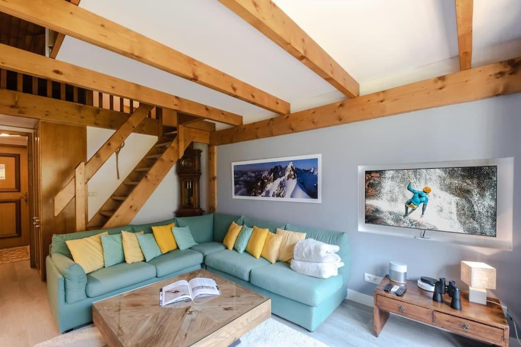Bel Appartement Entier En Style Chalet A Chamonix Buitenkant foto